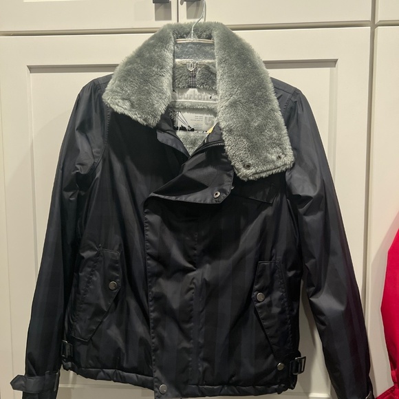 BURTON Burton Like-new Vintage Women’s Black Patterned Ski & Snow Jacket Size XS - Picture 4 of 7